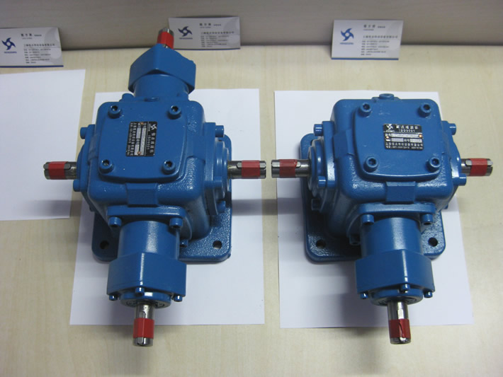 T型與十字型轉向箱的對比