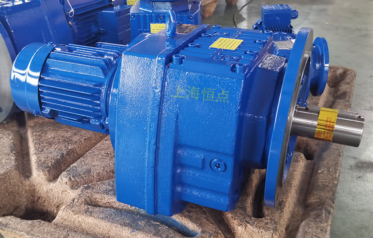 RF87減速機，立式安裝，輸入配電機，實物照片如下